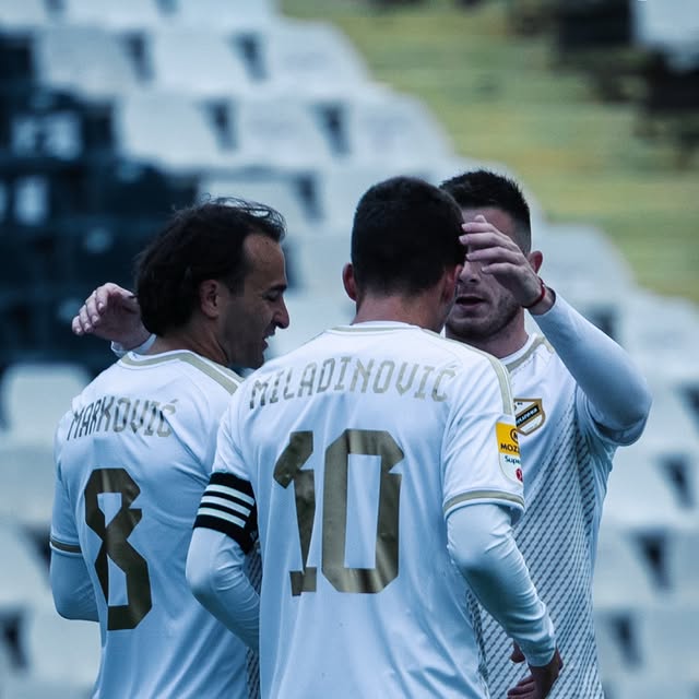 Poluvreme na Brdu: 2-0.
